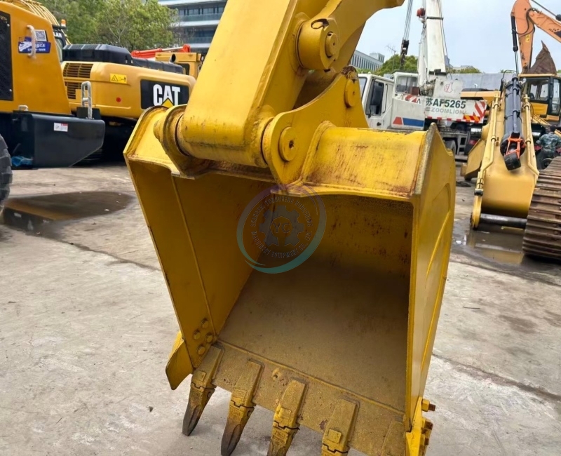 Used Komatsu PC130 Excavator for Sale