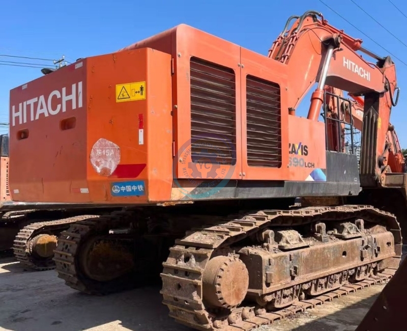 Used Hitachi ZX690 Excavator for Sale