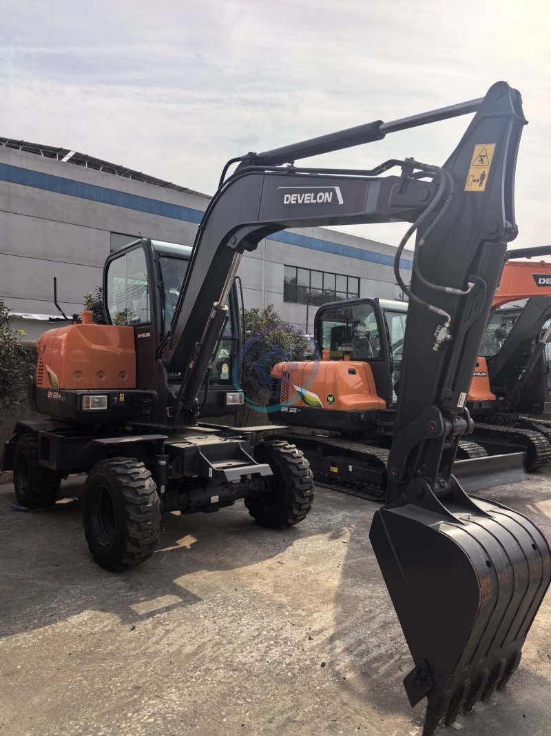Used Doosan DX60W Mini Excavator for Sale