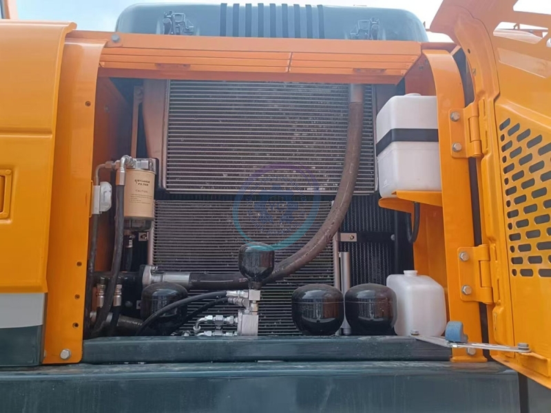 Mining Used Hyundai 210W-9 Wheel Digger For Sale Price Second Hand Excavator