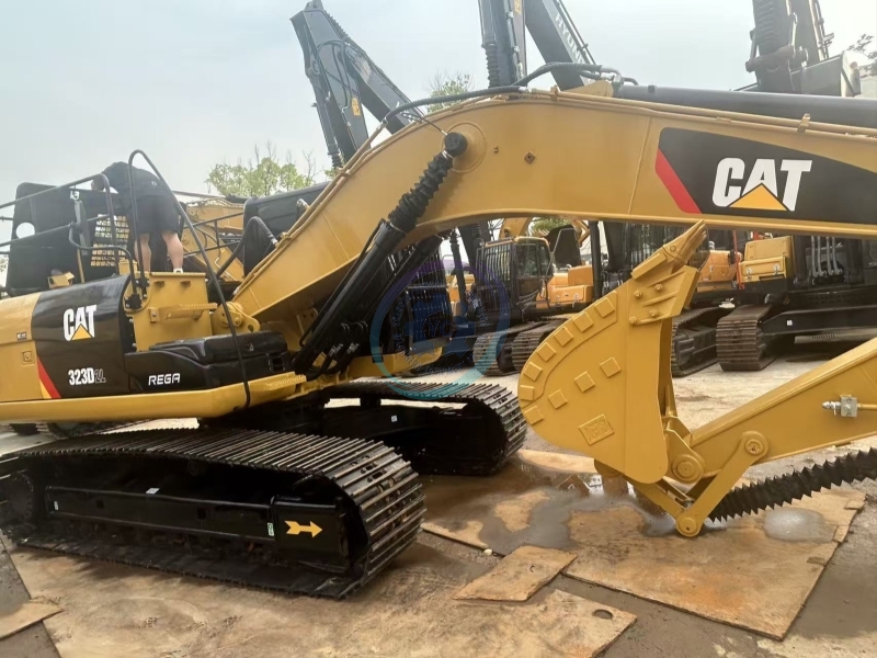 Used Caterpillar 323D2L Excavator for Sale