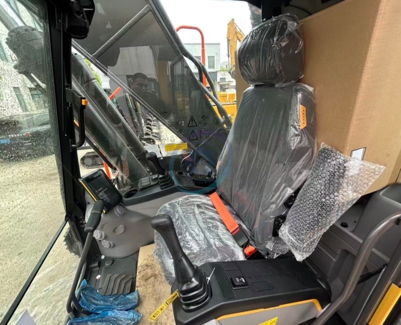Used Volvo EC220 Excavator for Sale