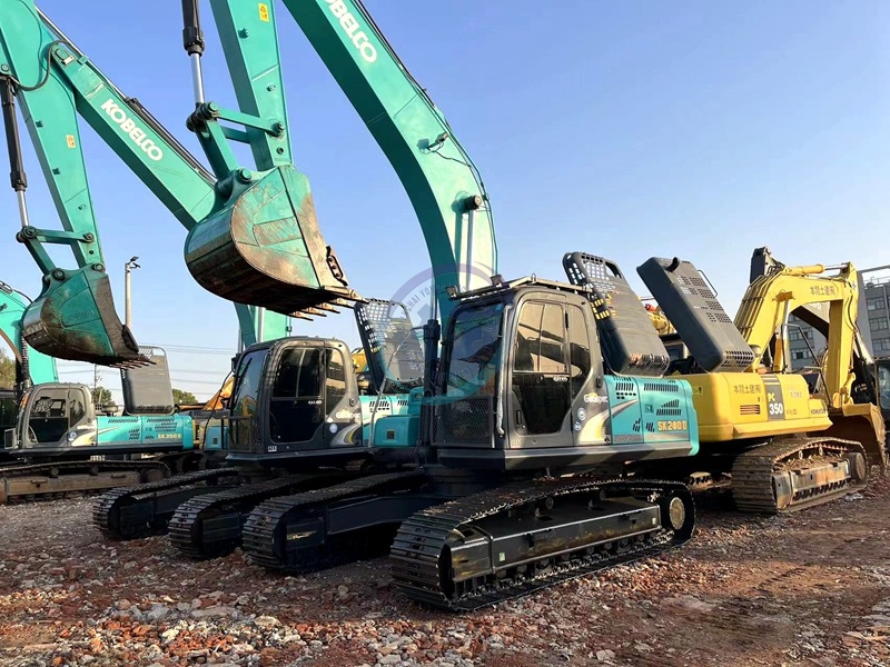 Hot sale Used Kobelco Excavator  SK260D Earth Moving Equipment Cheap Price