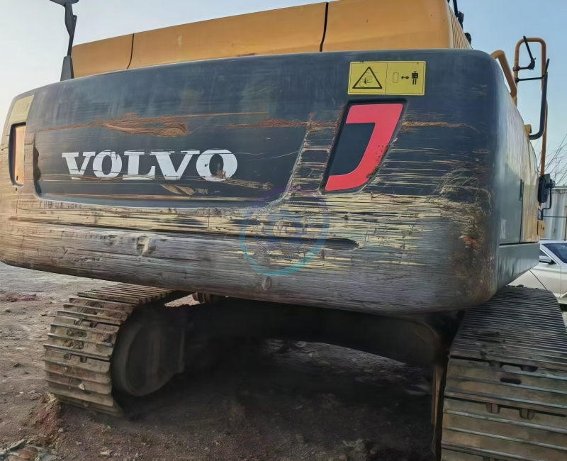 Used Volvo 380 Excavator for Sale