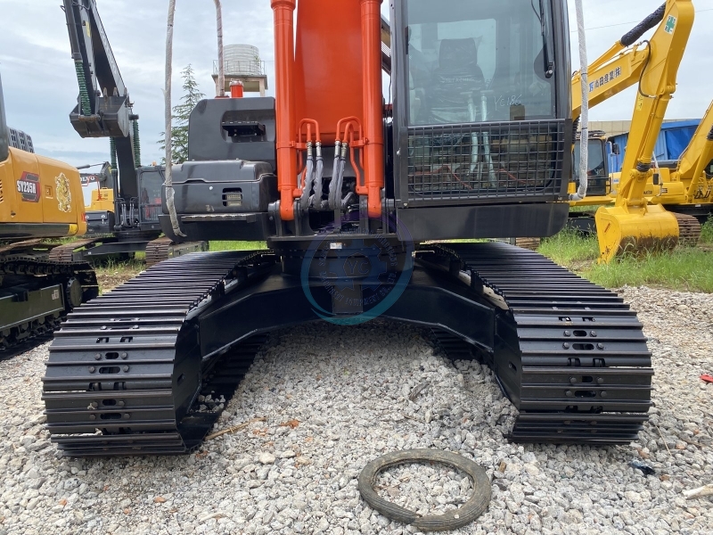 Used Hitachi ZX200 Excavator for Sale