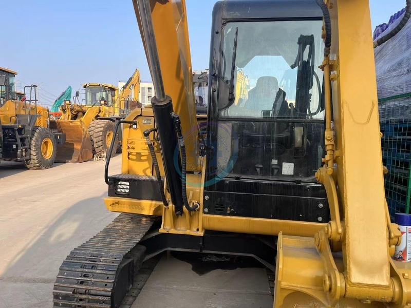 Used Caterpillar 305.5E2 Mini Excavator for Sale