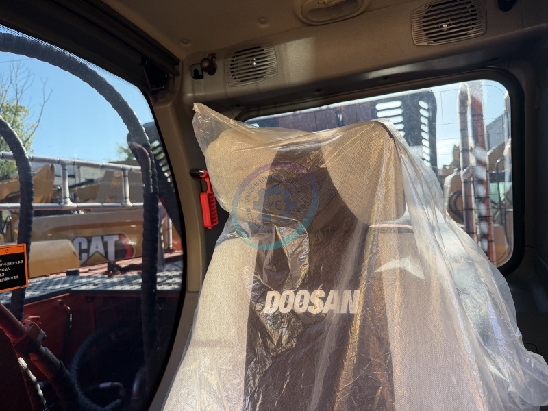 Used Doosan 225LCA Excavator for Sale