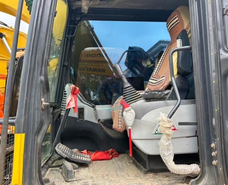 Used Komatsu PC130 Excavator for Sale