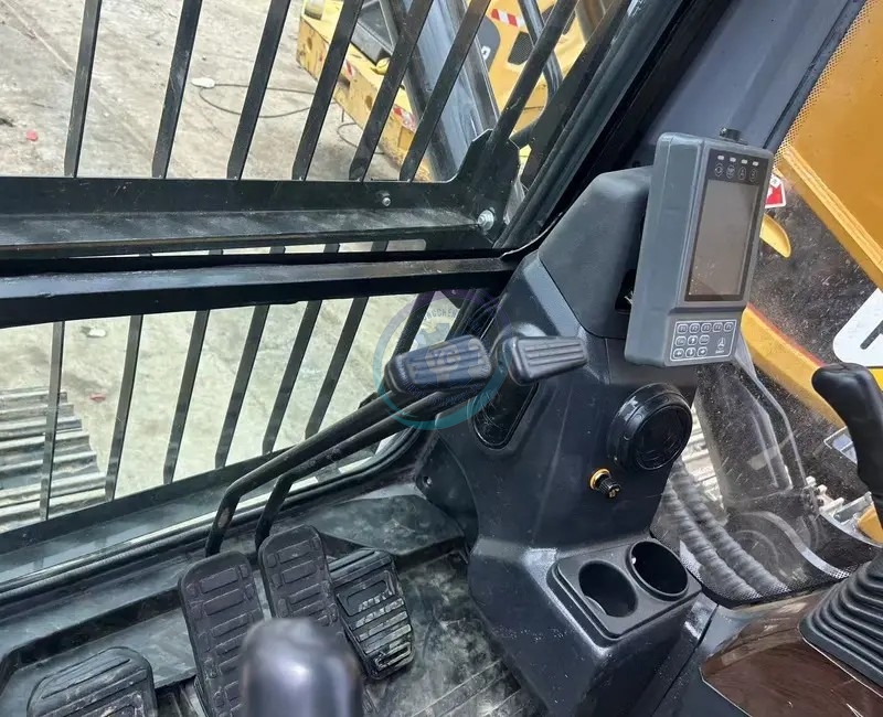 Pelle SANY SY335H d'occasion à vendre