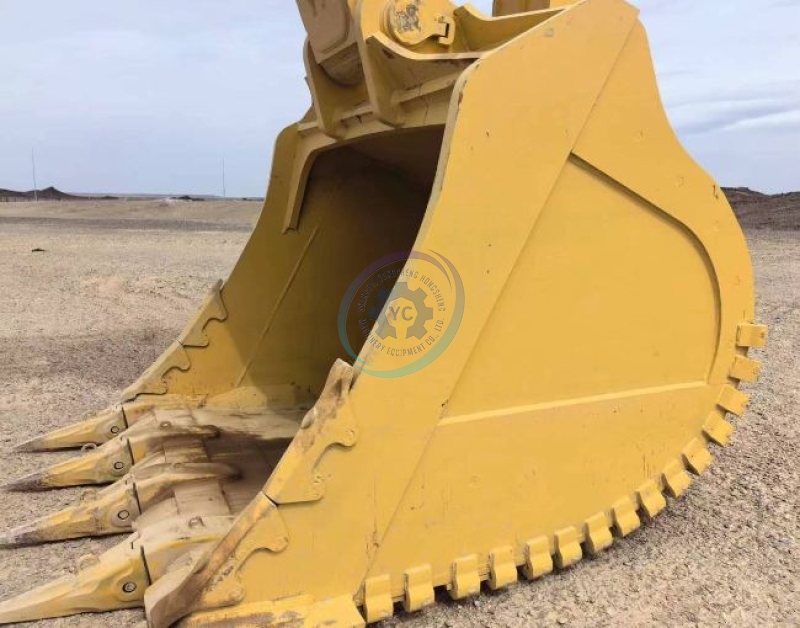 Hydraulic Used Komatsu Excavator PC1250 Crawler Large Digging Machine