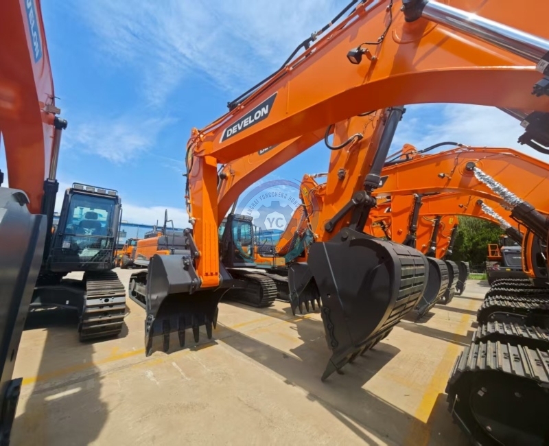 Used Doosan DX400LC Excavator for Sale