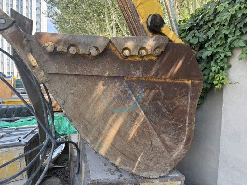 Used Komatsu 460 Excavator for Sale