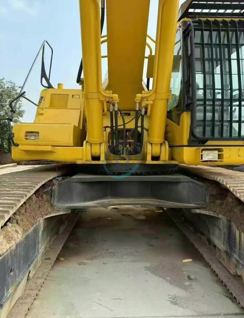 Used Komatsu PC600LC Excavator for Sale