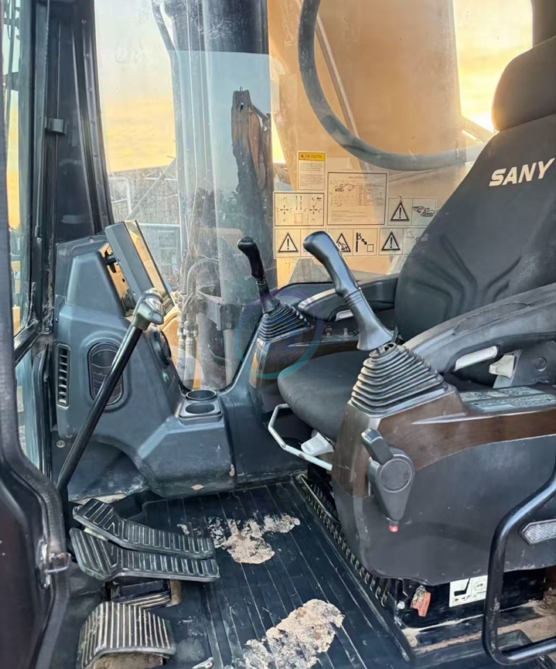 Used SANY 485 Excavator for Sale