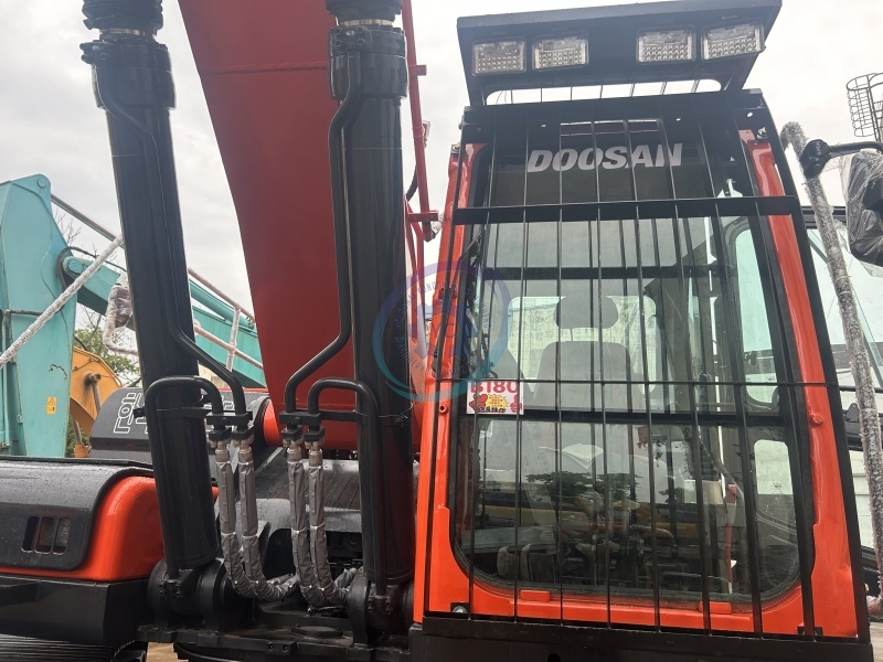 Used Doosan 340 Excavator for Sale