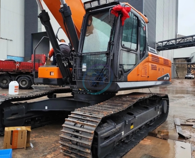 Used Doosan DX380 Excavator for Sale