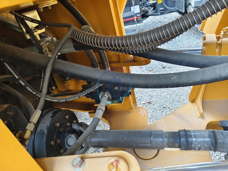 HIGH QUALITY and CHEAP PRICE  Used LiuGong 856 Wheel Loader for sale