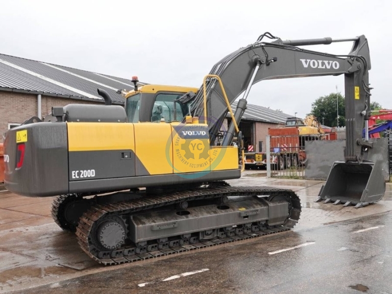 Used Volvo EC200D Excavator Earth Moving Equipment High Performance