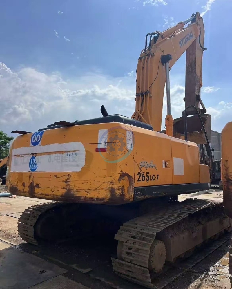 Used Hyundai 265LC-7 Excavator for Sale