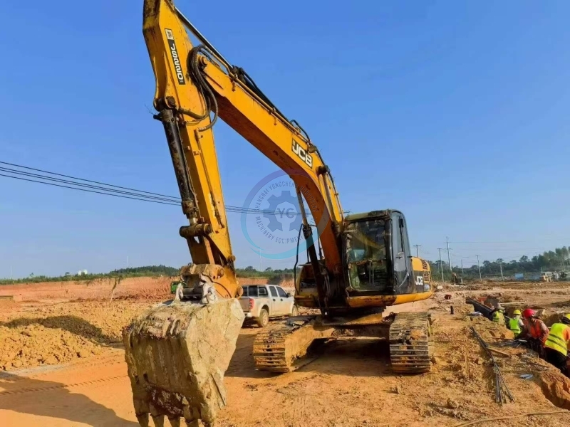 Used JCB 220 Excavator for Sale