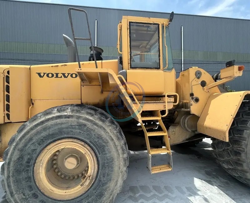 Cargadora de ruedas Volvo L150E usada en venta