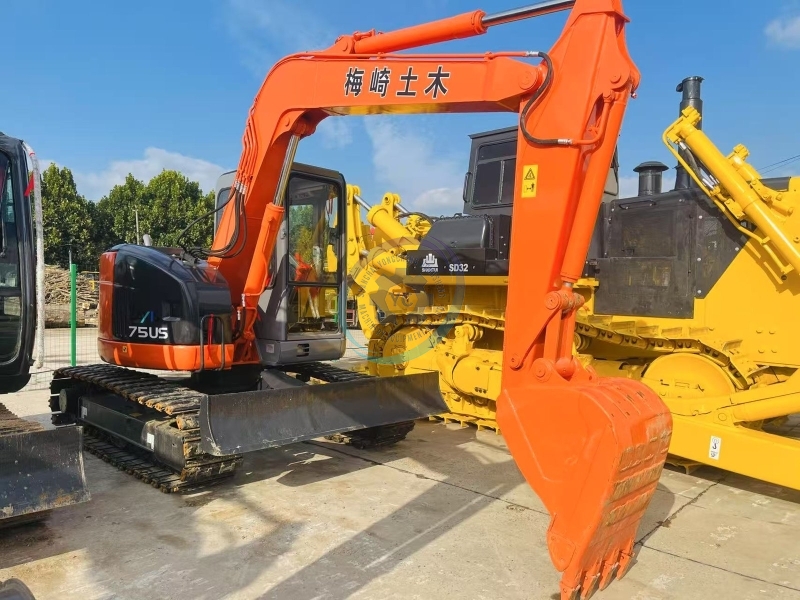 Used Hitachi 75 Mini Excavator for Sale