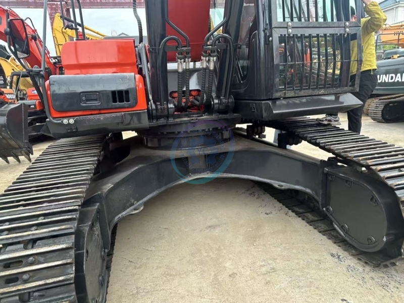 Used Doosan 360LCA Excavator for Sale