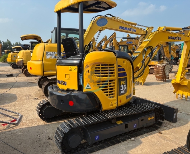Used Komatsu PC35MR Mini Excavator for Sale