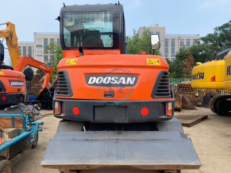 Used Doosan DX60W Mini Excavator for Sale