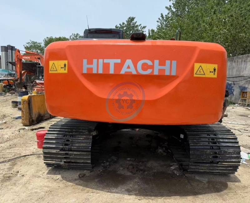 Used Hitachi ZX200 Excavator for Sale