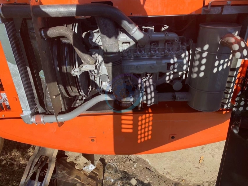 Used Hitachi 200 Excavator for Sale
