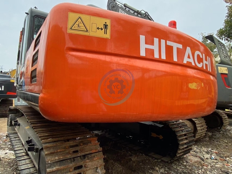 Used Hitachi ZX200 Excavator for Sale