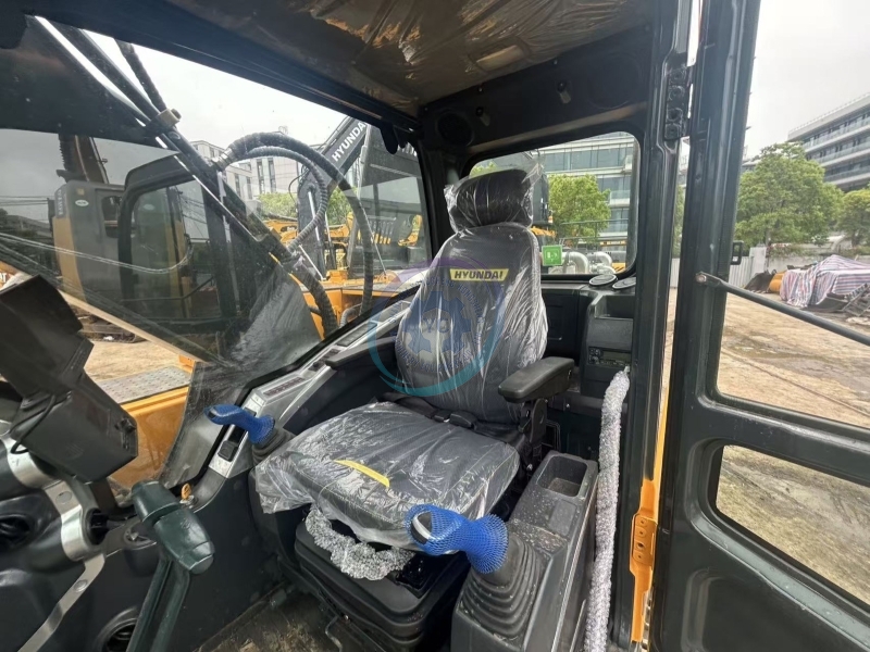 Used Hyundai 305LC-9T Excavator for Sale