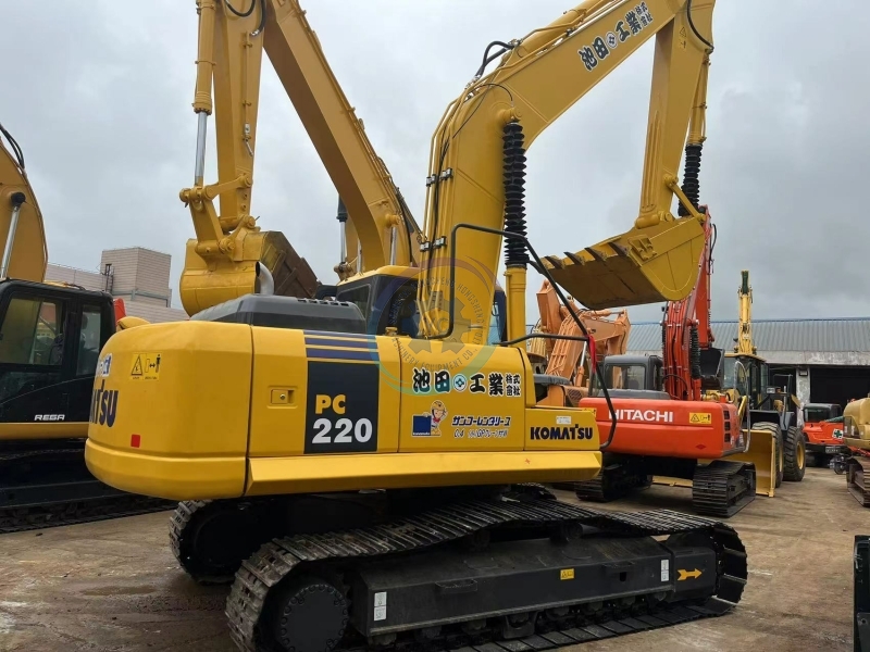 Original 22 Ton Second Hand Secondhand Used komatsu  Pc220-7 Excavator Digger for Sale