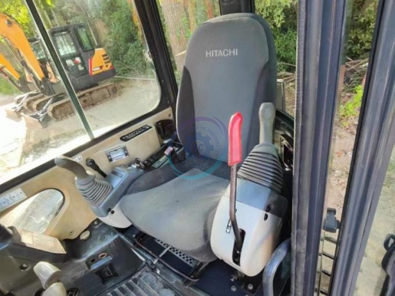 5 ton Used Hitachi Excavator ZX50U Old Mini Hydraulic Crawler Yanmar 4TNV88 Engine