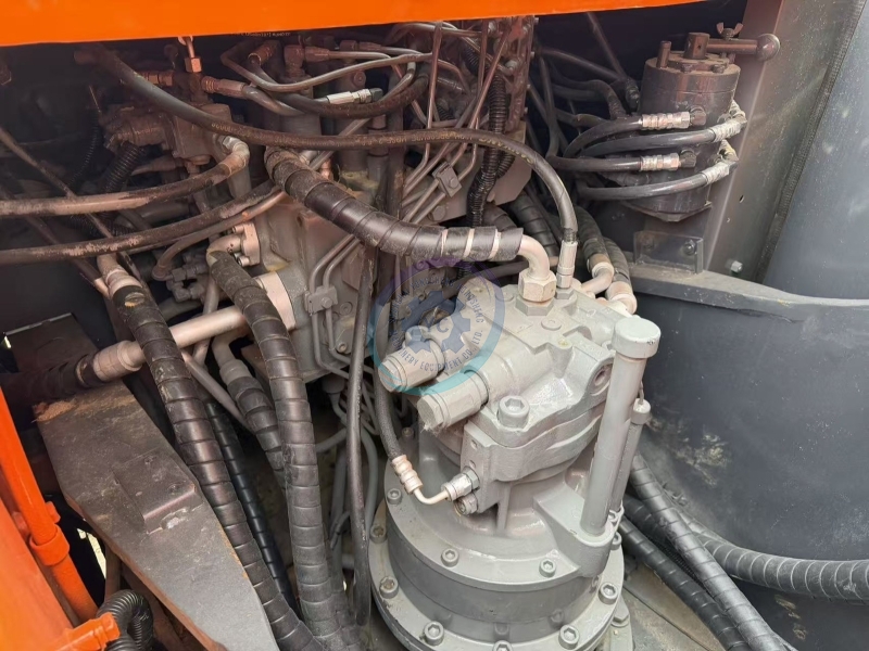 Used Hitachi 210 Excavator for Sale