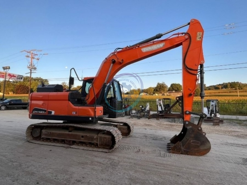 Used Doosan DX140LC Ground Digging Machine 2nd Hand Diggers Excavator