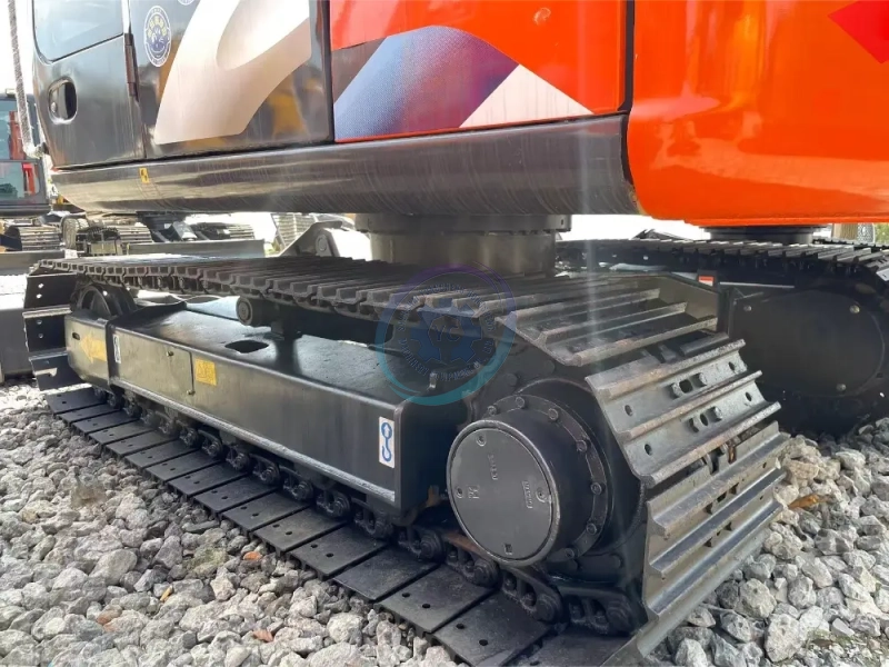 First Class Used Excavators Japan Used Excavator Hitachi ZX70 7 Ton Hitachi Excavator for Sale