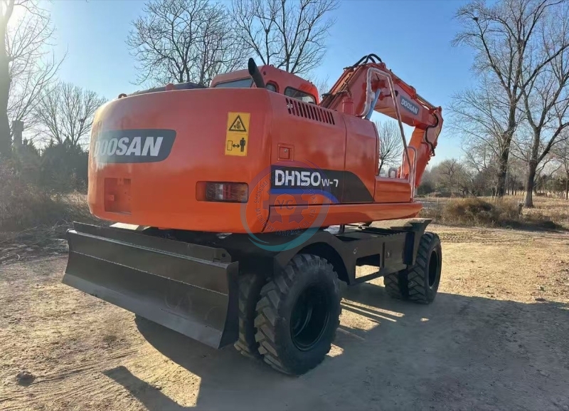 Used Doosan DH150W-7 Excavator for Sale