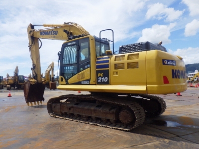 Japan Imported Original Digger Used PC210-11 Komatsu Excavator For Sale