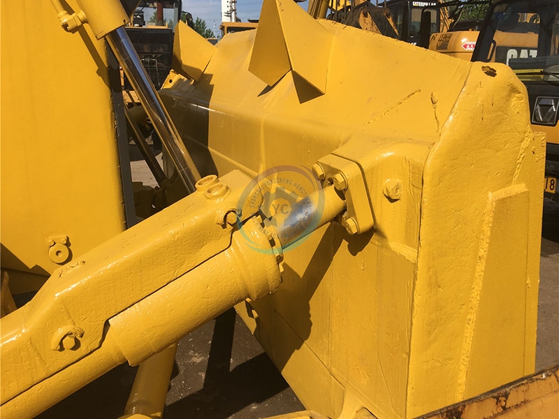 Bulldozer For Sale Bulldozer KOMATSU D155 With Cheap Price And Good Condition