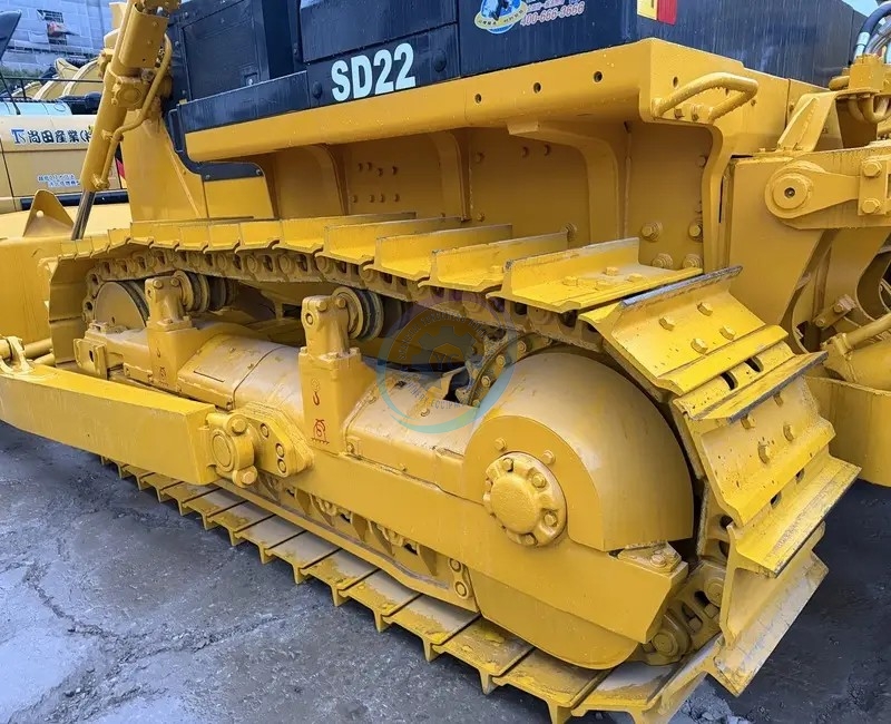 بلدوزر Shantui SD22 مستعمل للبيع
